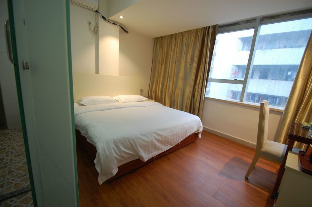 Madras Hotel Canton Esterno foto